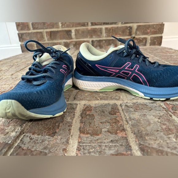 Asics Shoes - ASICS size 9